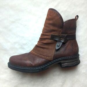 Rieker women's Western style boot